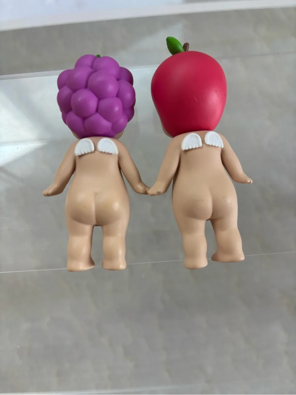 Sonny Angel Fruit Series grapes & apple (set of 2)